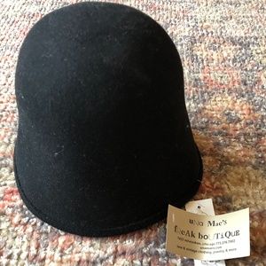 Women's 6-way Black Wool Felt NWT